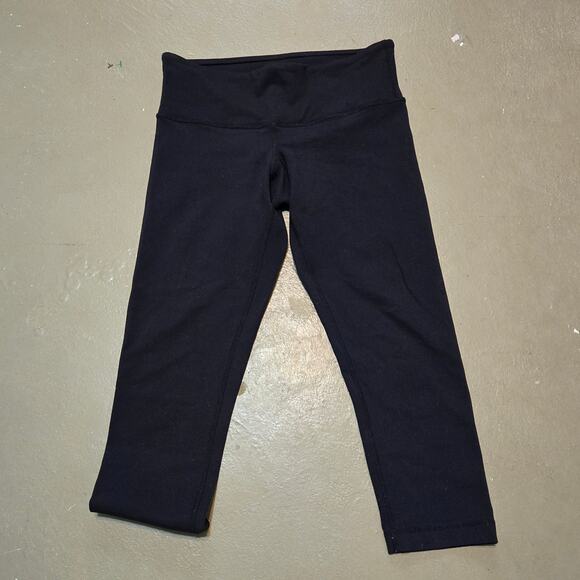 Lululemon Mid Rise Crop Black Athletic‎ Leggings Women's Size 4 - Picture 1 of 5